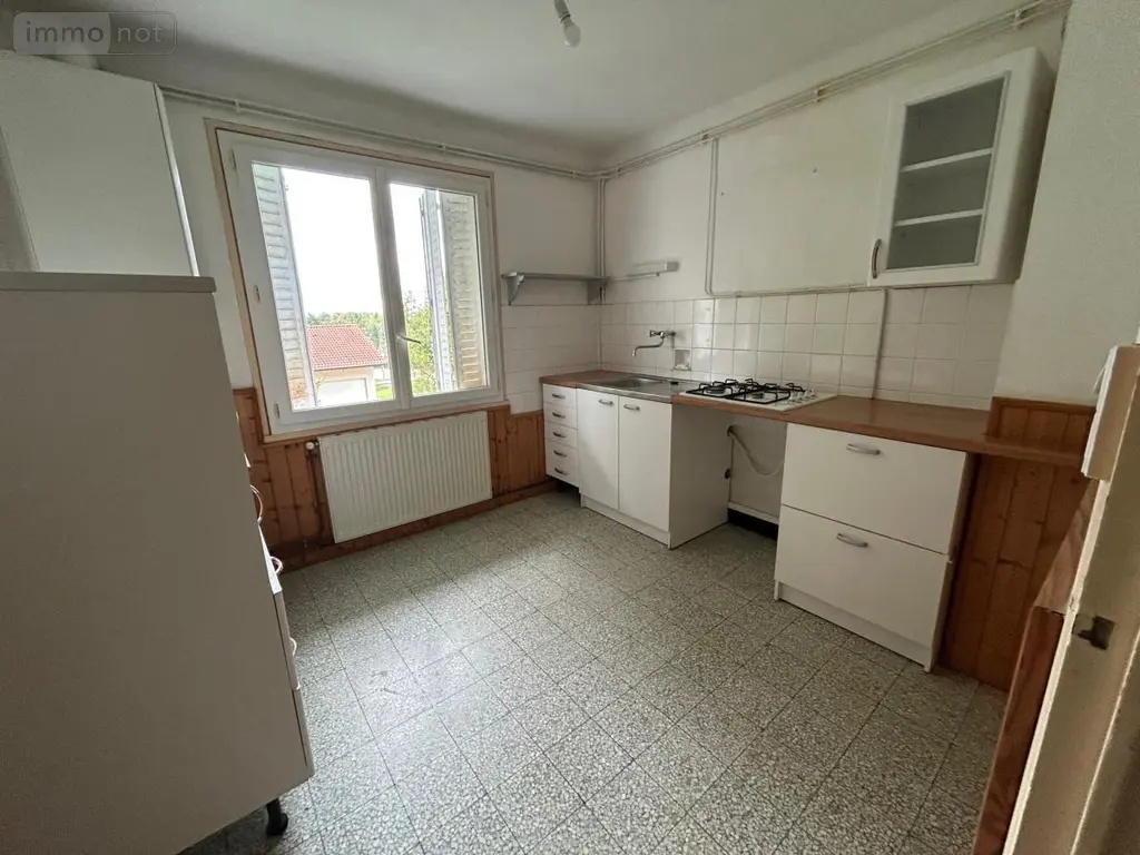 Location appartement Buellas 01310 Ain 01 40 m2 2 pièces 420 euros 01065-L384 003