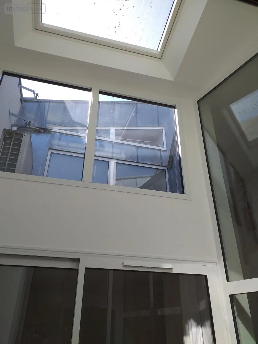 Fonds et murs commerciaux a vendre Vannes 56000 Morbihan 56 267 m2 670872 euros 56005-902 020