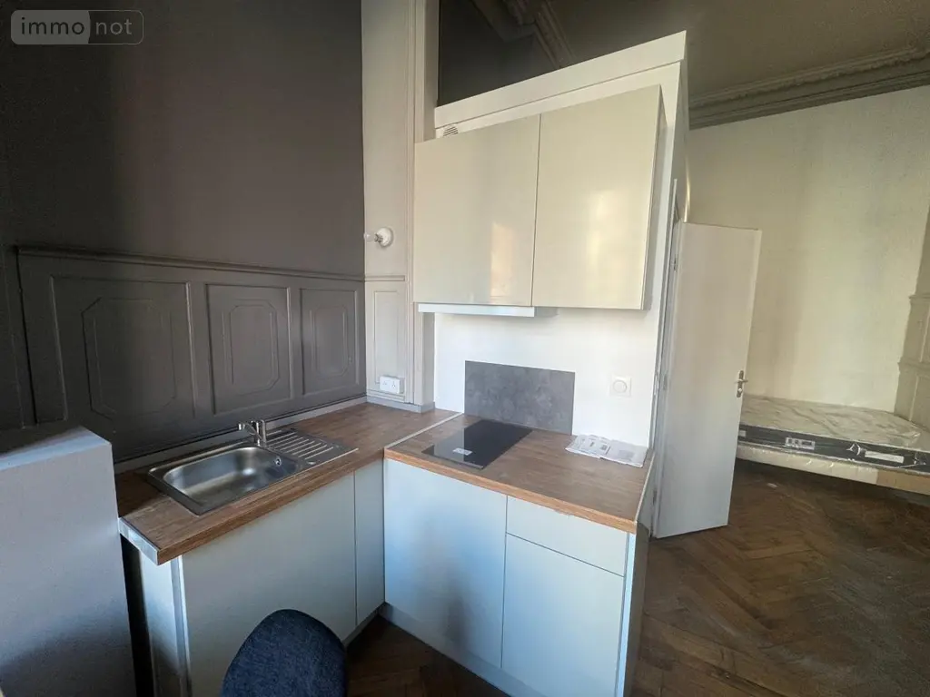 Location appartement Tourcoing 59200 Nord 59 30 m2 1 pièce 690 euros 59007-L102 005
