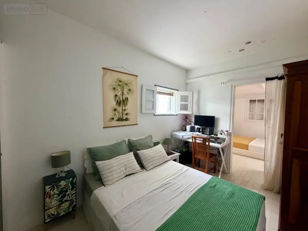 Maison a vendre Saint-Paul 97460 La Réunion 974 135 m2 5 pièces 1350000 euros 97409-351 011