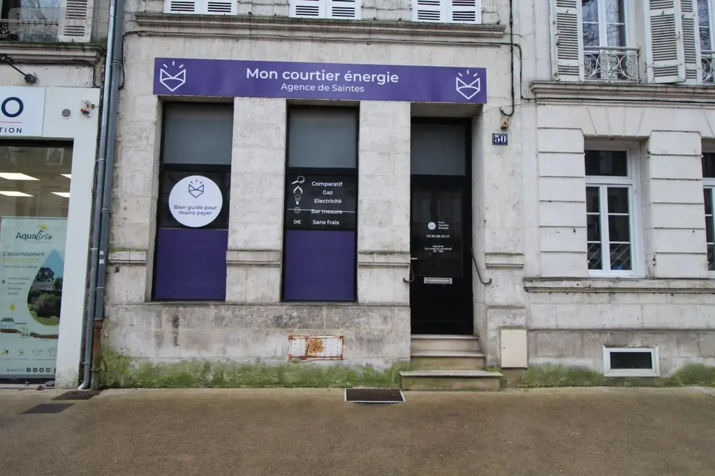 Immeuble de rapport a vendre Saintes 17100 Charente-Maritime 17 85 m2 236070 euros 17111-649 019