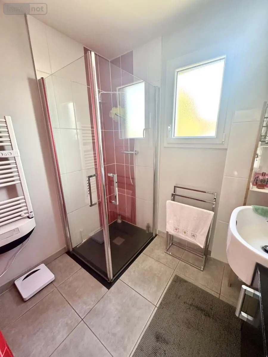 Location maison Les Bessons 48200 Lozère 48 153 m2 8 pièces 1130 euros 48032-L123 012