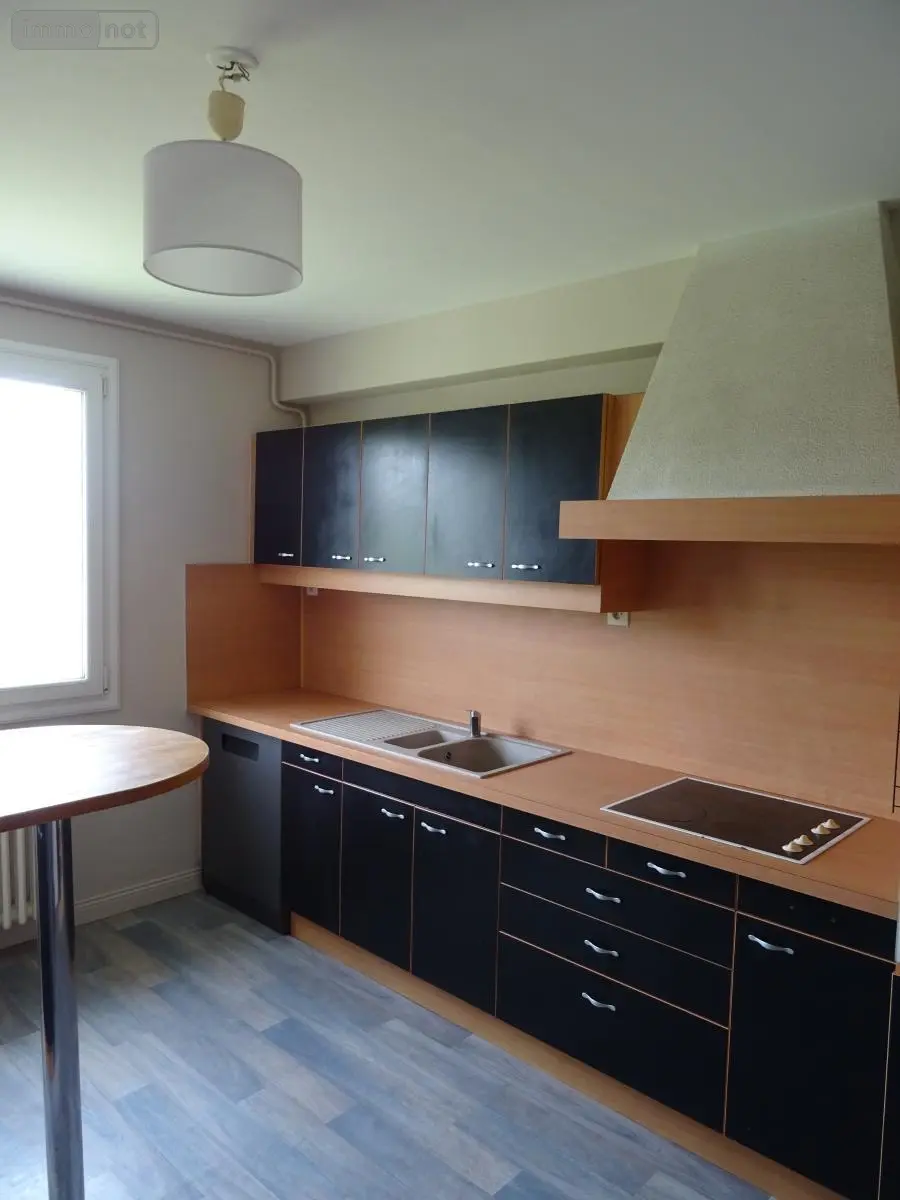 Appartement a vendre Laval 53000 Mayenne 53 74 m2 116100 euros 53079-1393 005