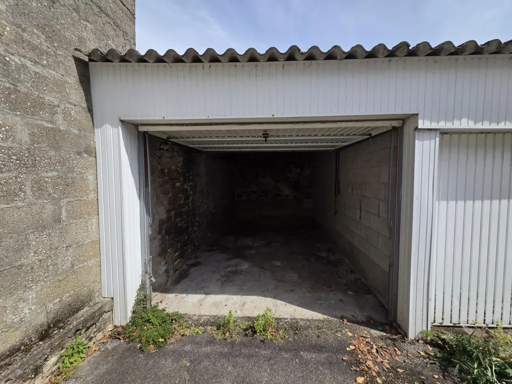 Garage et parking a vendre Ploemeur 56270 Morbihan 56 15 m2 35000 euros 56039-1325 002
