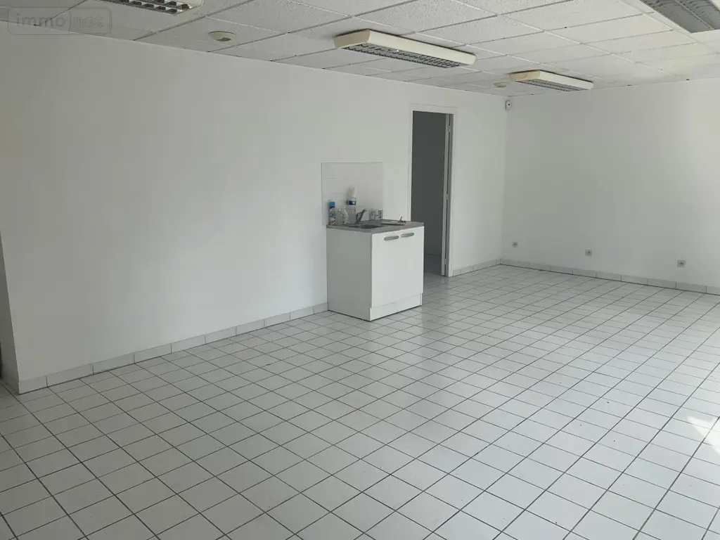 Location fonds et murs commerciaux Arras 62000 Pas-de-Calais 62 46 m2 2 pièces 650 euros 62135-L1059 002