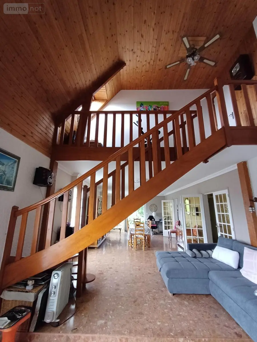 Maison a vendre Loudéac 22600 Côtes-d'Armor 22 216 m2 8 pièces 244400 euros 22110-2177 004