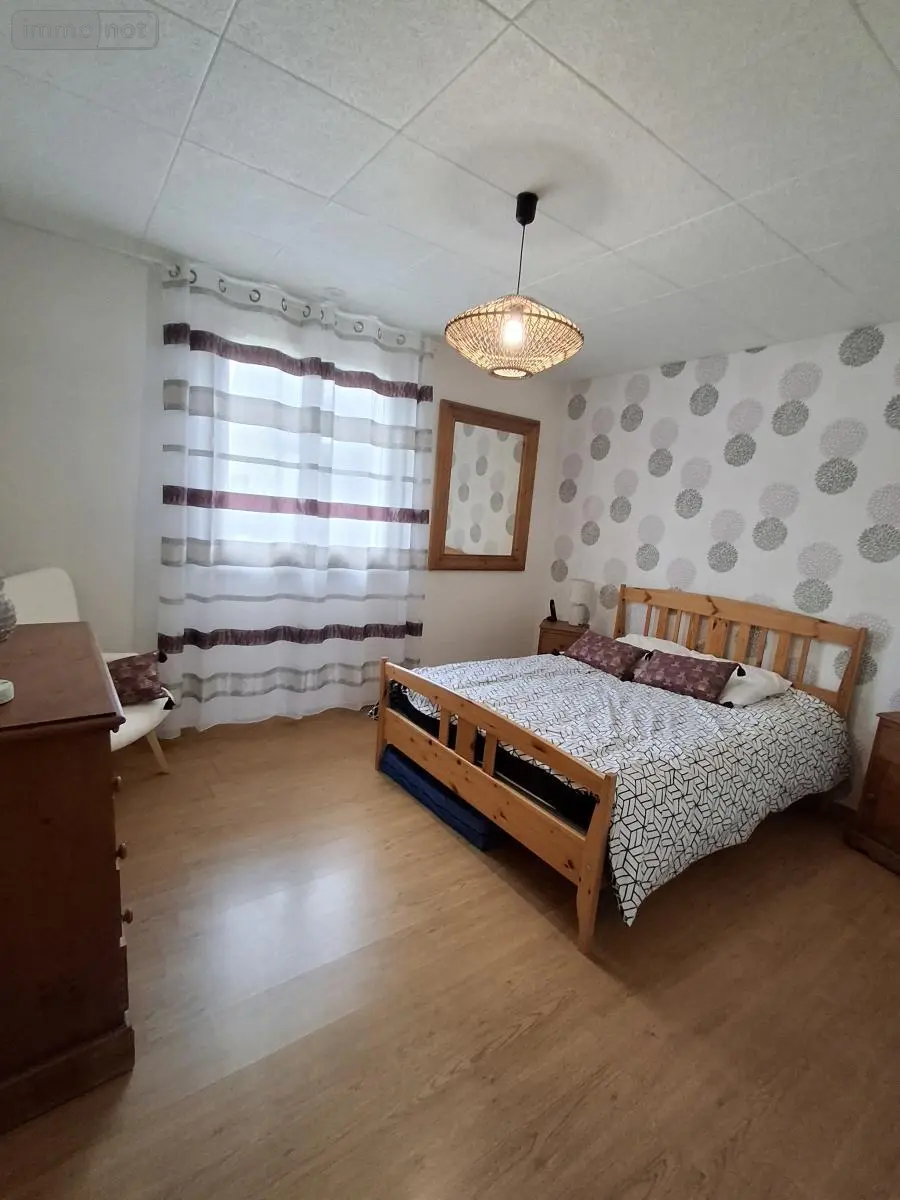 Maison a vendre La Flèche 72200 Sarthe 72 100 m2 5 pièces 220500 euros 72042-541 011