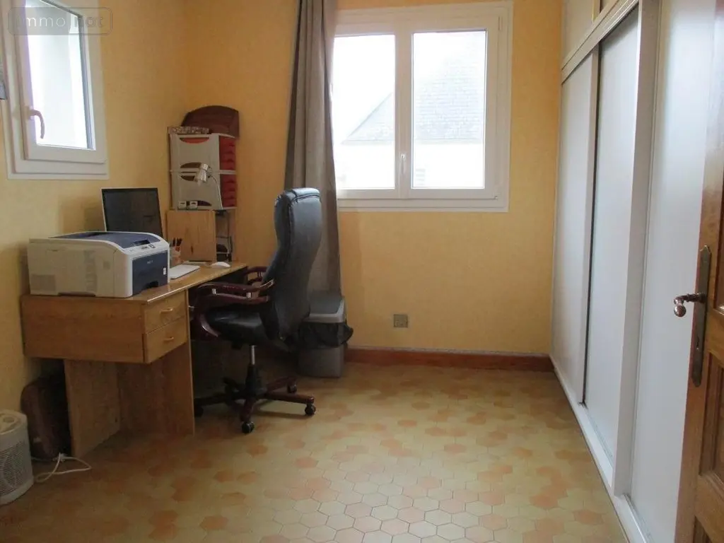 Maison a vendre Landeleau 29530 Finistère 29 193 m2 8 pièces 249900 euros 29064-2776 007