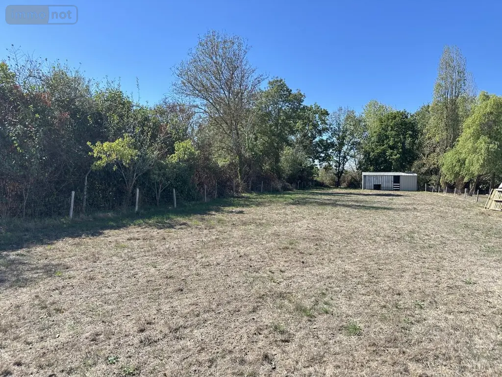 Terrain a batir a vendre La Rabatelière 85250 Vendée 85 74630 euros 85020-1536 002