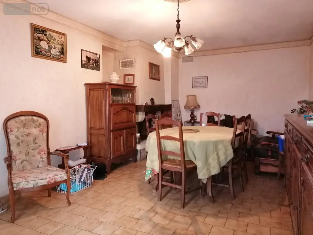 Maison a vendre Descartes 37160 Indre-et-Loire 37 107 m2 4 pièces 110250 euros 37082-306 006