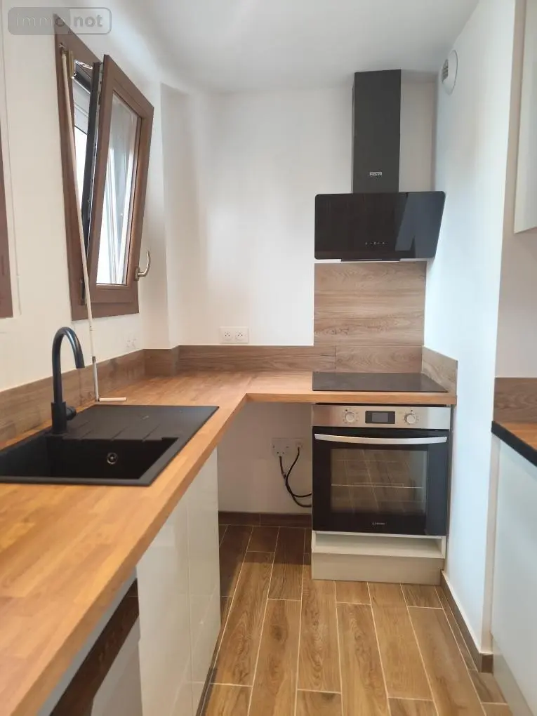 Location appartement Amilly 45200 Loiret 45 59 m2 3 pièces 815 euros 45052-L299 002