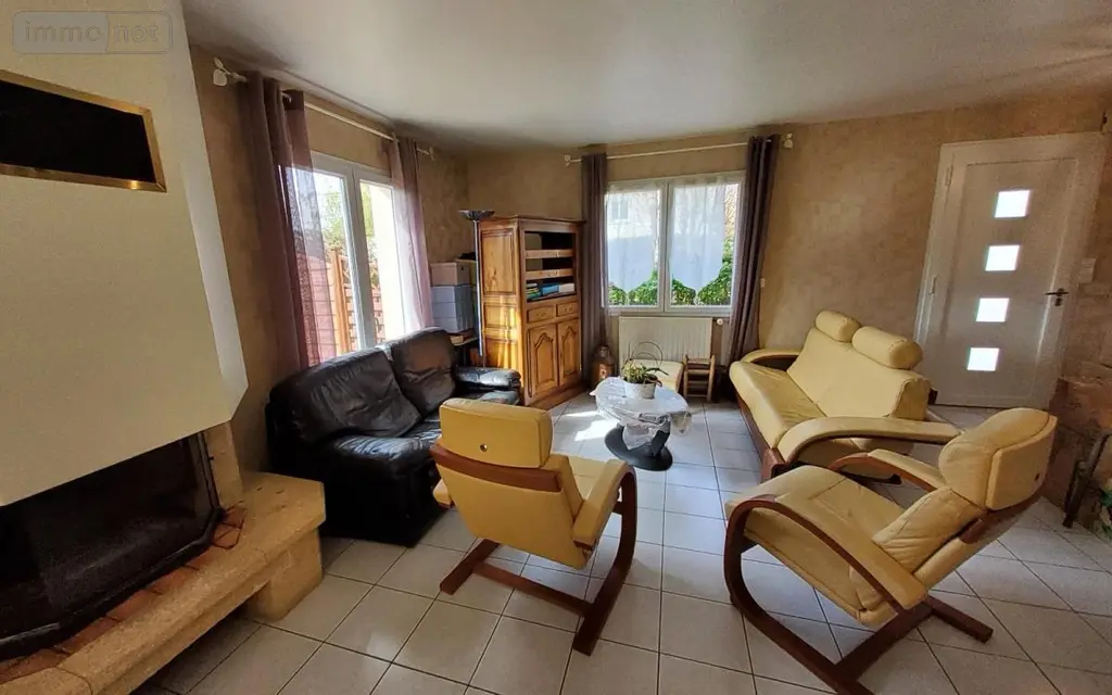 Maison a vendre Carhaix-Plouguer 29270 Finistère 29 130 m2 6 pièces 299250 euros 29066-3832 004