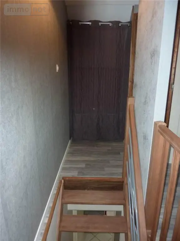 Location maison La Baconnière 53240 Mayenne 53 40 m2 2 pièces 405 euros 53079-L397 010