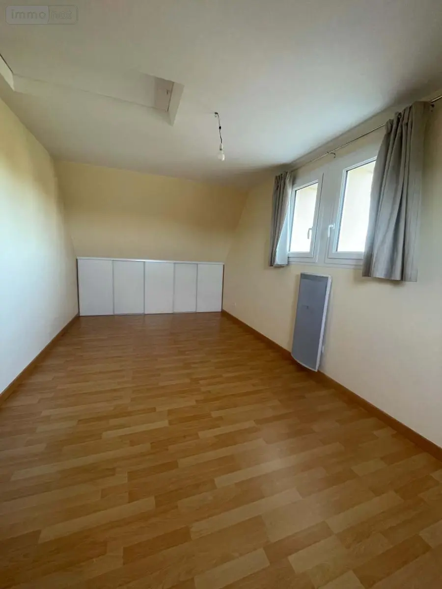 Maison a vendre Bellevigne-les-Châteaux 49400 Maine-et-Loire 49 140 m2 5 pièces 239880 euros 49075-837 008