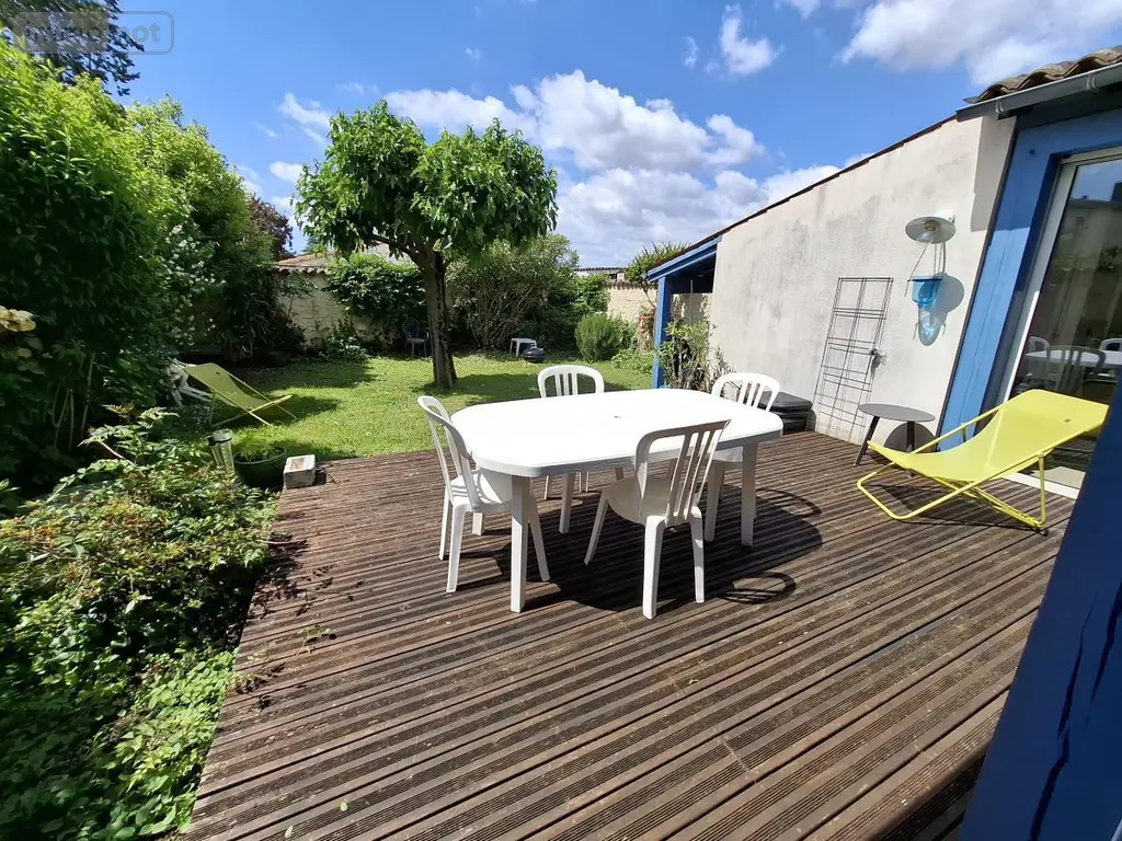 Maison a vendre Saintes 17100 Charente-Maritime 17 156 m2 6 pièces 475000 euros 17111-660 003