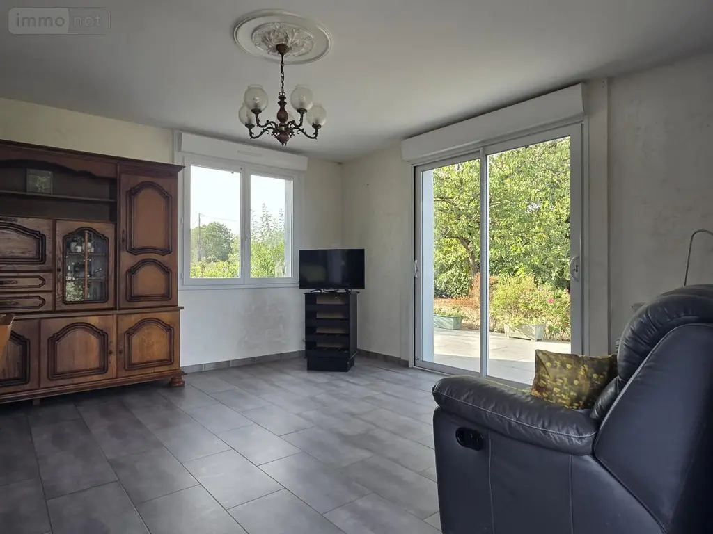 Maison a vendre Château-Gontier-sur-Mayenne 53200 Mayenne 53 143 m2 7 pièces 260500 euros 53073-1789 005