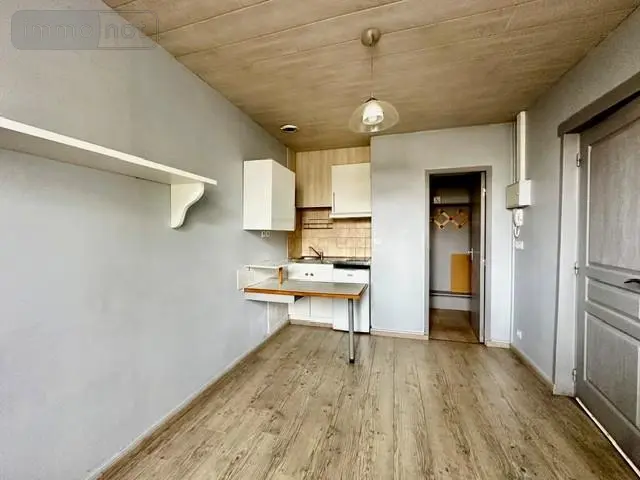 Appartement a vendre Angers 49000 Maine-et-Loire 49 23 m2 2 pièces 114232 euros 49009-1410 002