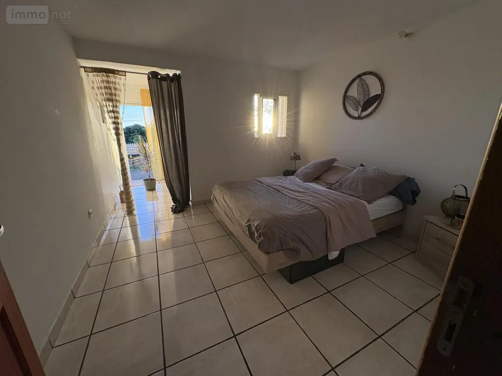 Appartement a vendre Saint-Paul 97460 La Réunion 974 94 m2 4 pièces 220000 euros 97409-339 004