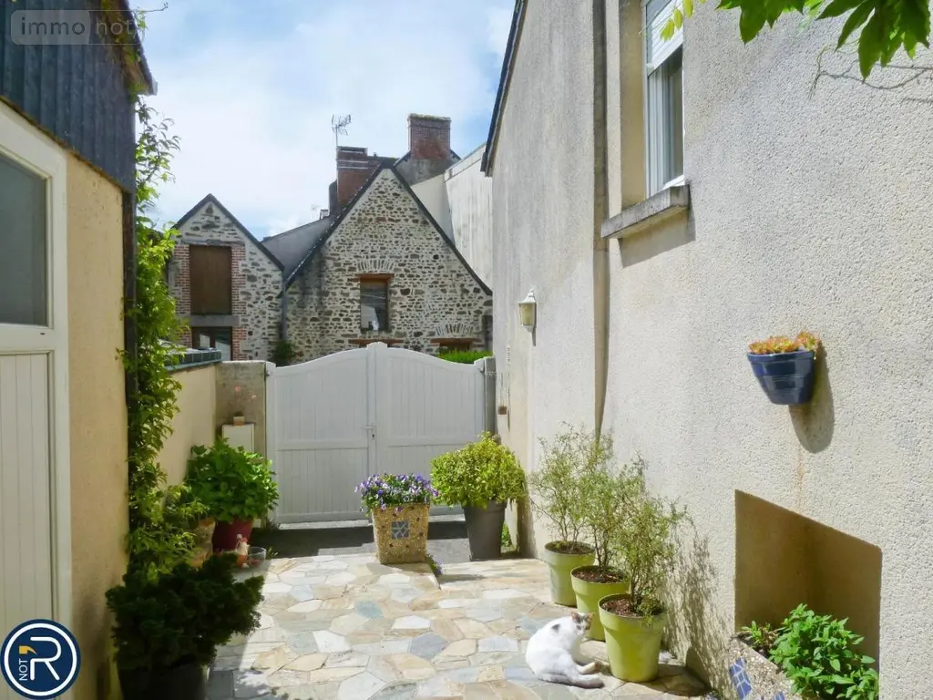 Maison a vendre Montsûrs 53150 Mayenne 53 130 m2 6 pièces 208000 euros 53004-1114 020