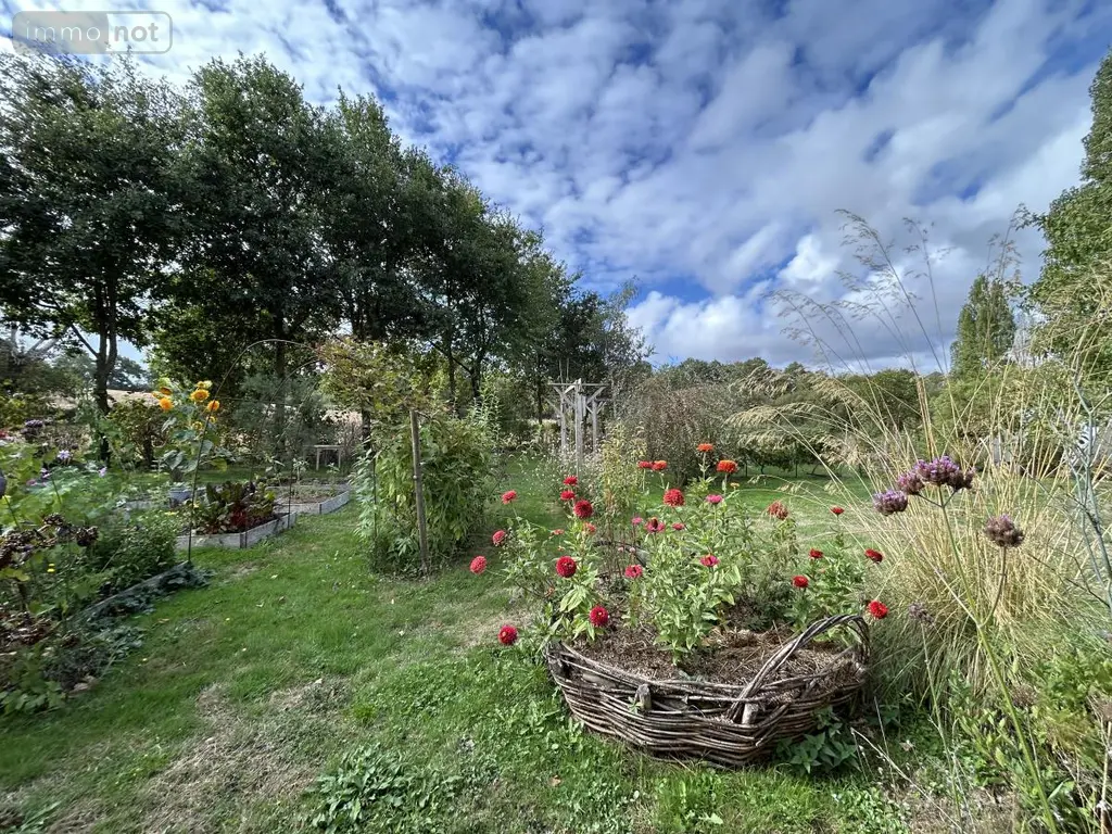 Maison a vendre Saint-Jean-sur-Mayenne 53240 Mayenne 53 193 m2 6 pièces 438900 euros 53006-1357 012