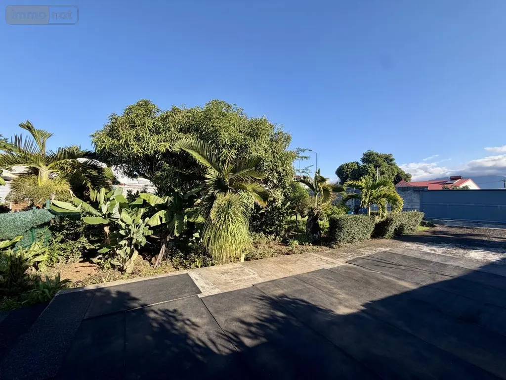 Terrain a batir a vendre Saint-André 97440 La Réunion 974 139300 euros 97409-357 003