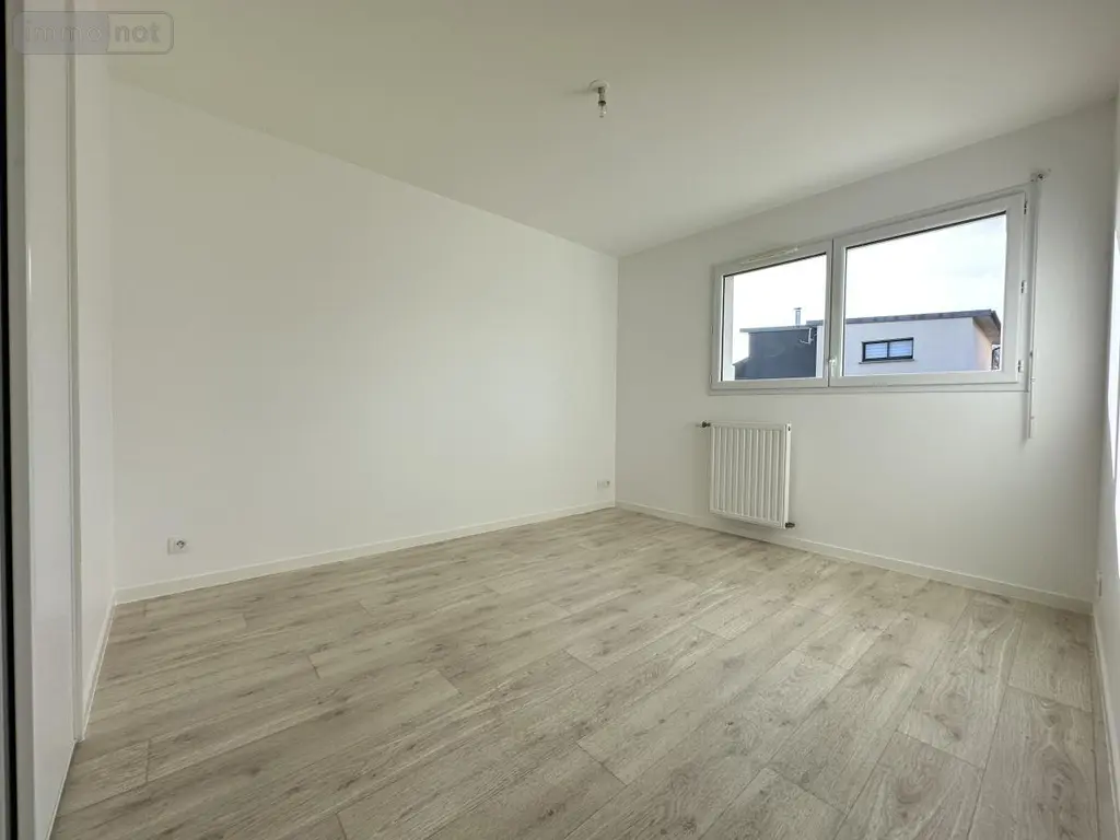 Location maison Gévezé 35850 Ille-et-Vilaine 35 80 m2 4 pièces 950 euros 35014-L285 006