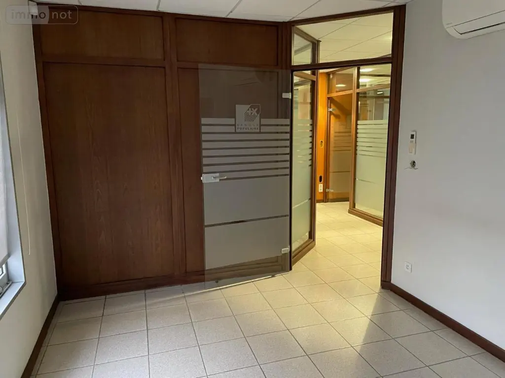Location fonds et murs commerciaux Damparis 39500 Jura 39 115 m2 1200 euros 39033-L501 004