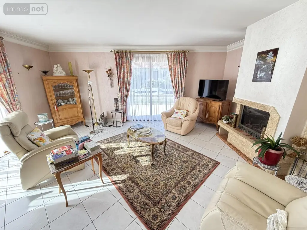 Maison a vendre Cholet 49300 Maine-et-Loire 49 109 m2 5 pièces 260715 euros 49055-118 002