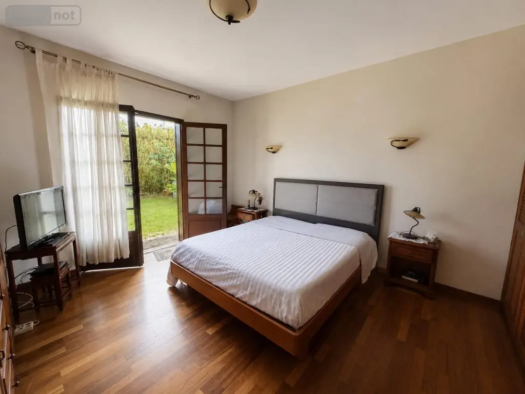 Maison a vendre Saint-Paul 97460 La Réunion 974 250 m2 1248000 euros 97409-331 015