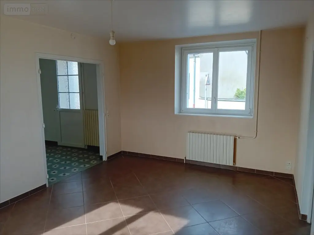 Location maison Parigné-l'Évêque 72250 Sarthe 72 56 m2 2 pièces 600 euros 72012-239201 004