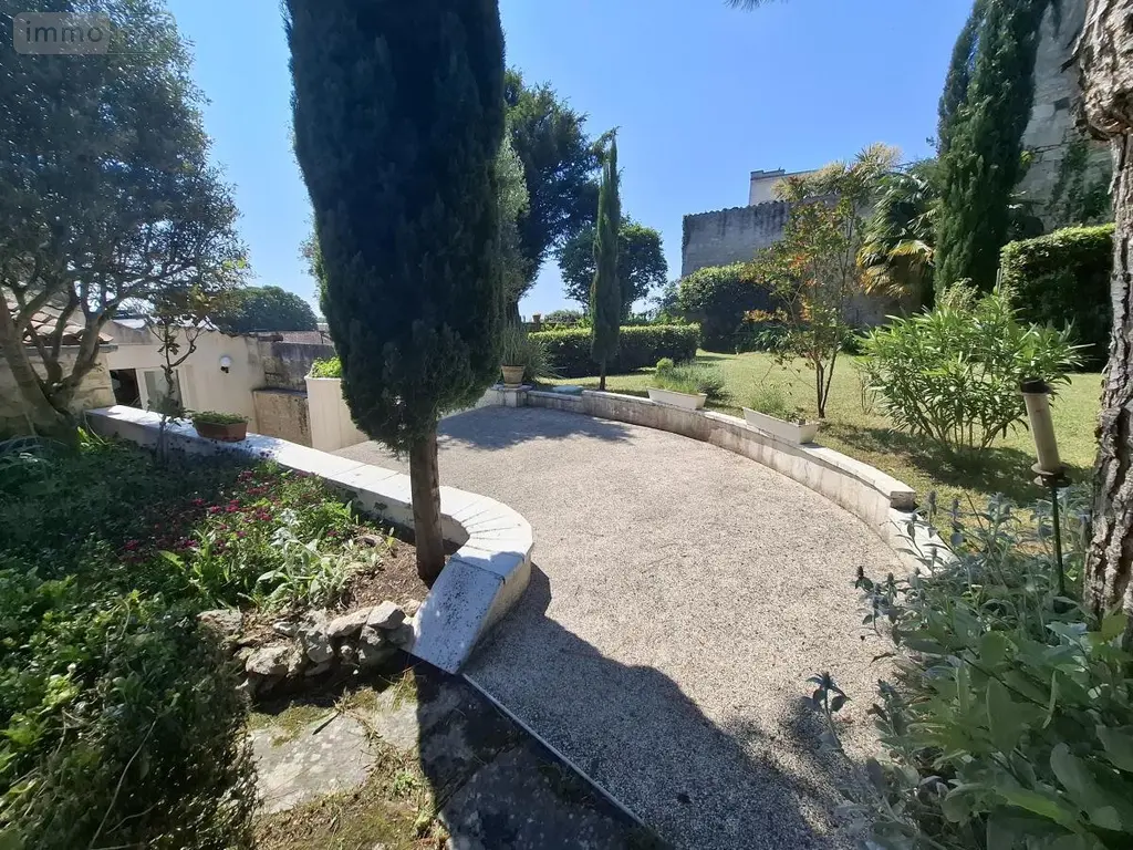 Maison a vendre Saintes 17100 Charente-Maritime 17 350 m2 13 pièces 988000 euros 17111-674 034