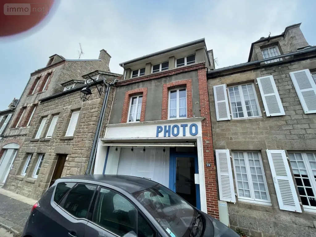 Immeuble de rapport a vendre Barfleur 50760 Manche 50 141 m2 183400 euros 50108-4730 013