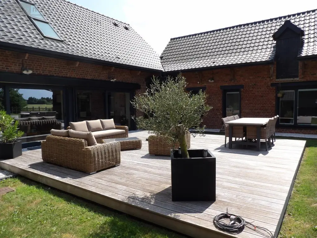 Maison a vendre Lestrem 62136 Pas-de-Calais 62 291 m2 956000 euros 62023-3959 016