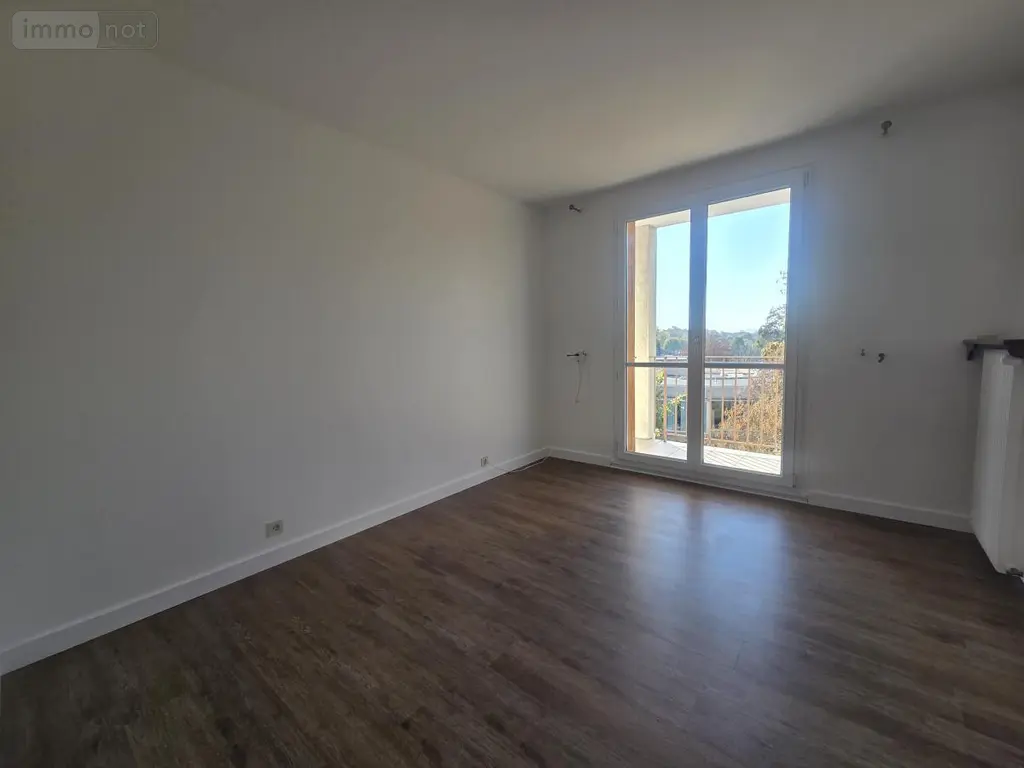 Location appartement Reims 51100 Marne 51 86 m2 4 pièces 1070 euros 51048-L53 007