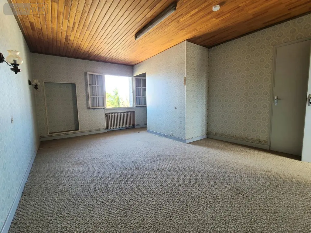 Maison a vendre Pierrelatte 26700 Drôme 26 323 m2 365750 euros 26060-829 012