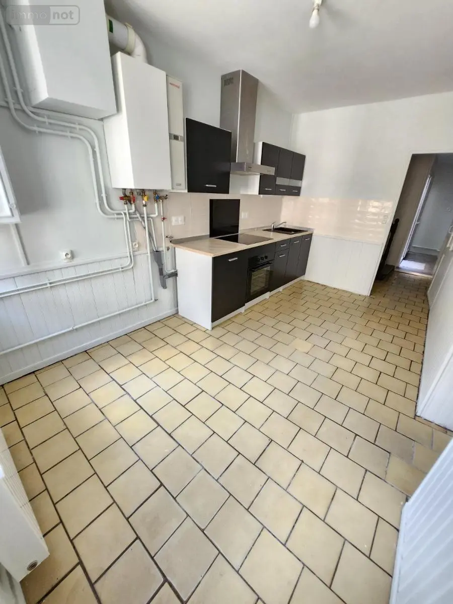 Location maison Montoire-sur-le-Loir 41800 Loir-et-Cher 41 89 m2 5 pièces 570 euros 41059-L222 002