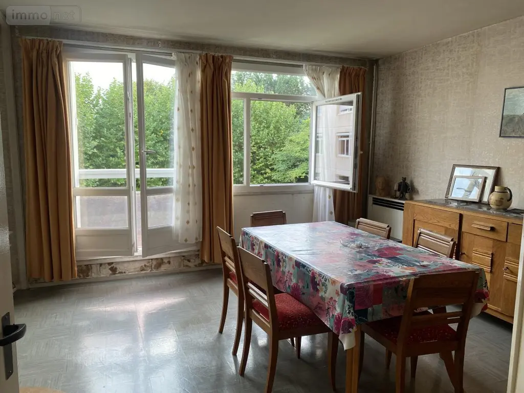 Appartement a vendre Saint-Aubin-lès-Elbeuf 76410 Seine-Maritime 76 68 m2 3 pièces 50000 euros 76025-198 003