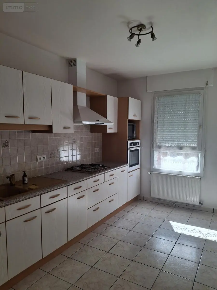 Location appartement Vichy 03200 Allier 03 78 m2 3 pièces 980 euros 03019-L124 003