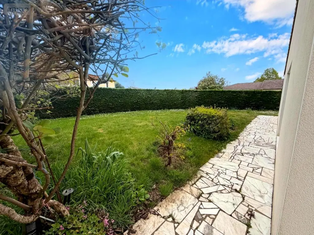 Maison a vendre Niort 79000 Deux-Sèvres 79 128 m2 5 pièces 239200 euros 79066-119 003