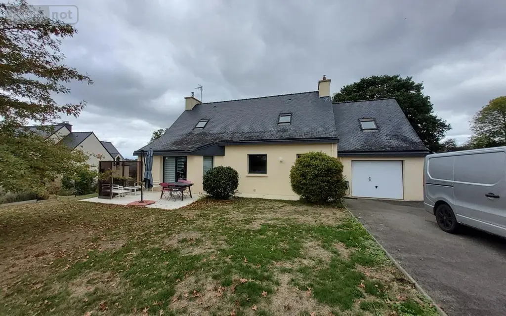 Maison a vendre Carhaix-Plouguer 29270 Finistère 29 88 m2 4 pièces 220500 euros 29066-3941 001
