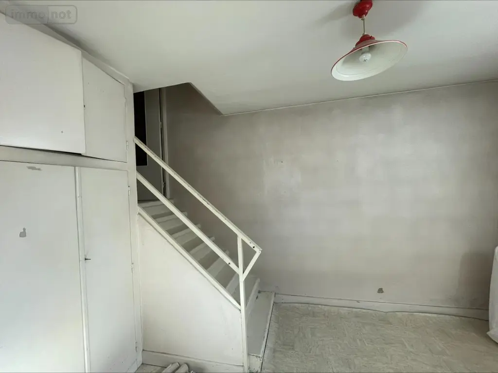 Maison a vendre Bourg-en-Bresse 01000 Ain 01 111 m2 5 pièces 235000 euros 01083-1986 011