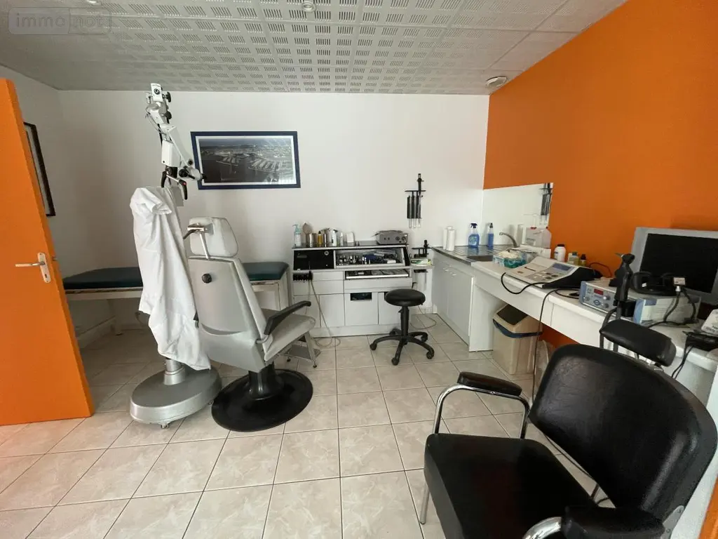 Fonds et murs commerciaux a vendre Paimpol 22500 Côtes-d'Armor 22 50 m2 2 pièces 384750 euros 22023-3508 009