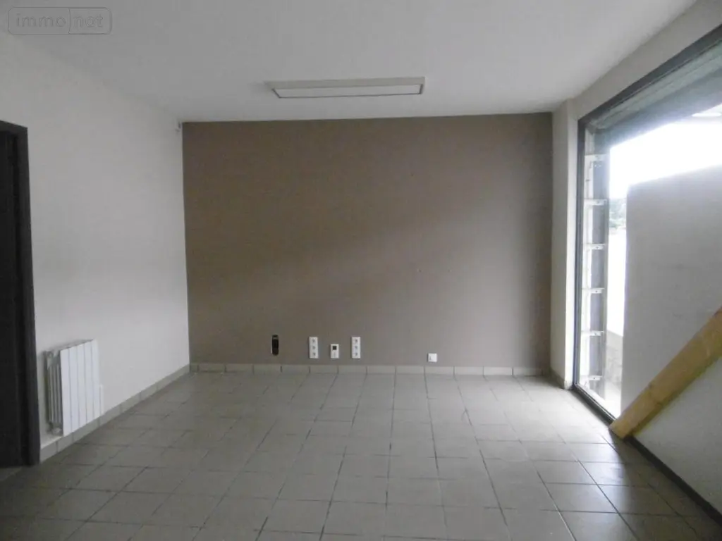 Fonds et murs commerciaux a vendre Bernières-le-Patry 14410 Calvados 14 168 m2 69550 euros 14076-5934 002