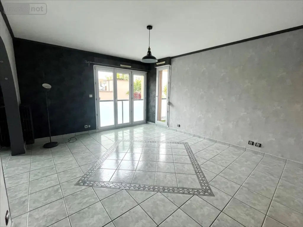 Location appartement Reims 51100 Marne 51 76 m2 4 pièces 875 euros LOCAP09LOUI 014