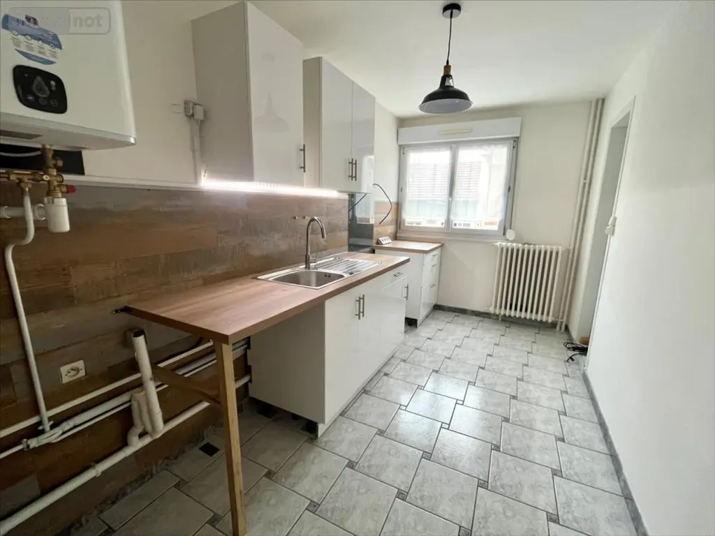 Location appartement Reims 51100 Marne 51 76 m2 4 pièces 875 euros LOCAP09LOUI 004