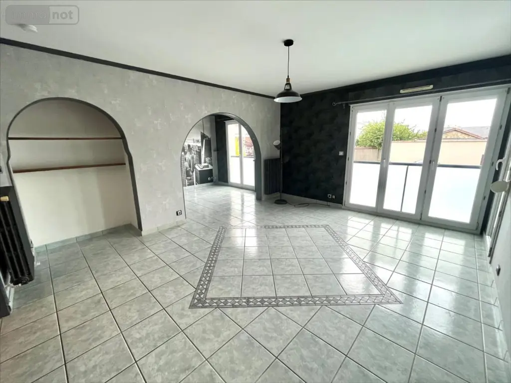 Location appartement Reims 51100 Marne 51 76 m2 4 pièces 875 euros LOCAP09LOUI 013