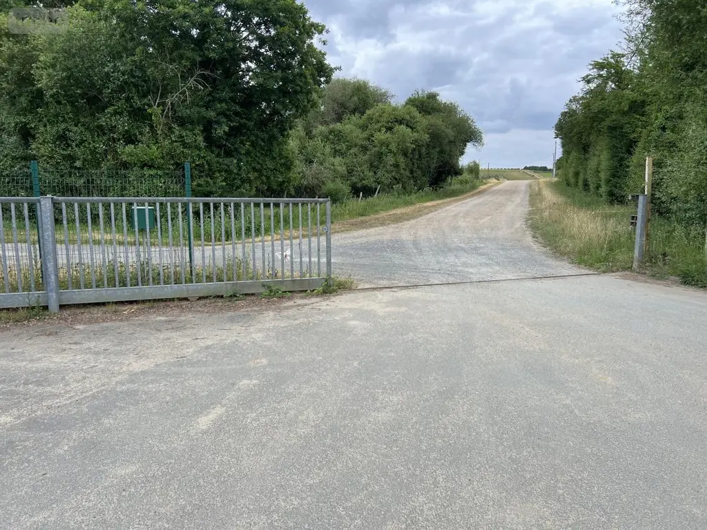 Fonds et murs commerciaux a vendre Huillé-Lézigné 49430 Maine-et-Loire 49 248 m2 9 pièces 209000 euros 49050-552 003