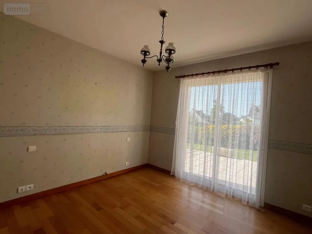 Maison a vendre Callac 22160 Côtes-d'Armor 22 130 m2 5 pièces 231000 euros 29066-3825 011