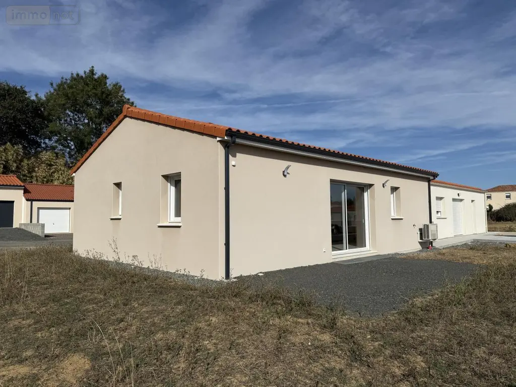 Location maison Beaupréau-en-Mauges 49600 Maine-et-Loire 49 62 m2 3 pièces 912 euros 49058-L922 001