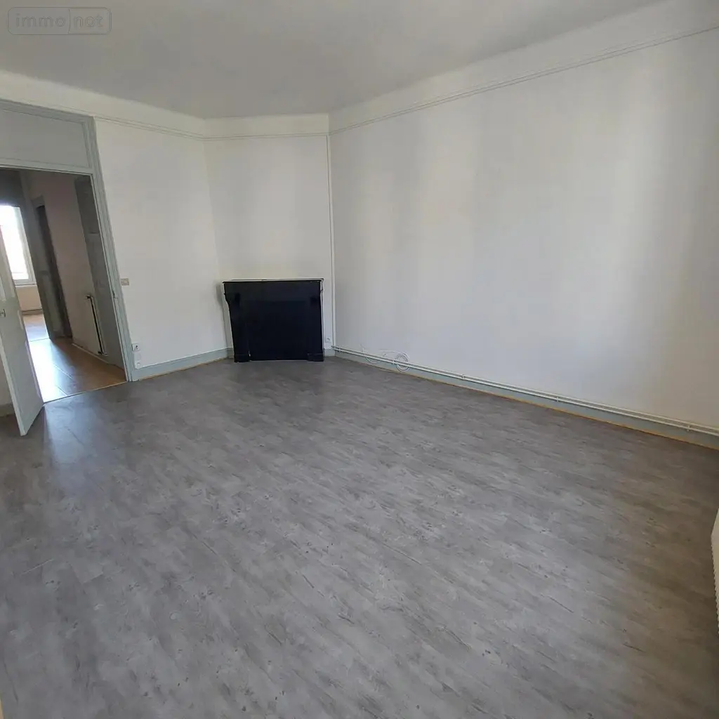 Location appartement Reims 51100 Marne 51 53 m2 2 pièces 630 euros 51046-L79 003